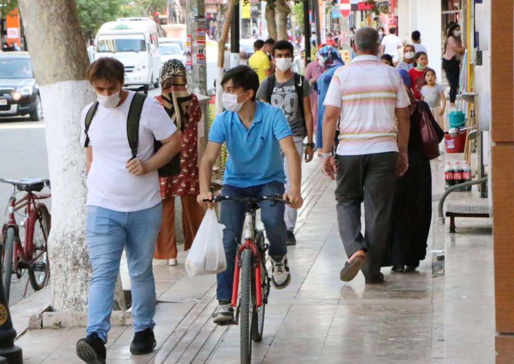 Adıyaman'da vaka sayısı 2 ayda yüzde 100 arttı 13