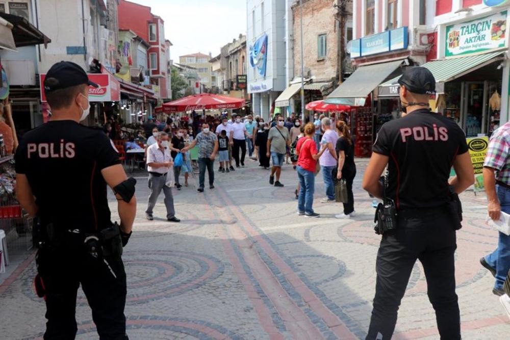 Hangi Kovid-19 yasakları devam ediyor? Cezası 3 bin TL 12