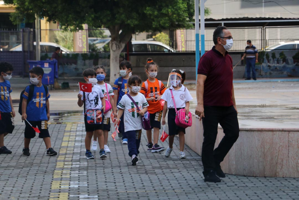 Bilim Kurulu Üyesi Taşova: Yüz yüze eğitim için kısıtlamalar gelebilir 4