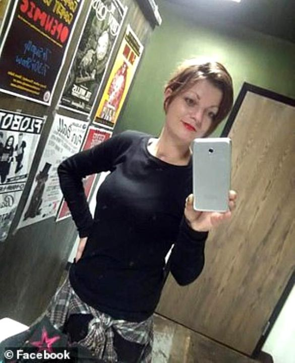 Eski sevgilisinin annesinin kafasını kesip lavaboya attı 1