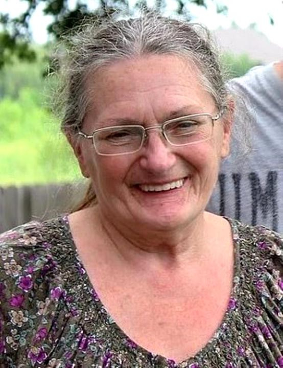 Eski sevgilisinin annesinin kafasını kesip lavaboya attı 3