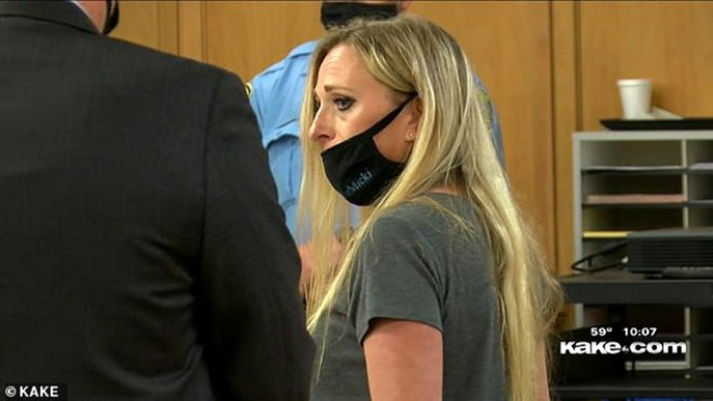 Eski sevgilisinin annesinin kafasını kesip lavaboya attı 7