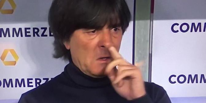 Mide bulandıran görüntü! Joachim Löw, yine burnunu karıştırdı