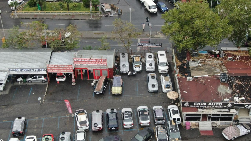İstanbullular dolu alarmı üzerine harekete geçti! Araçlar zırh gibi kaplandı 7