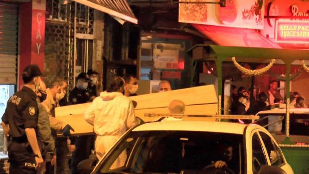Pendik'te kafeye silahlı saldırı düzenlendi: 1 kişi öldü, 3 kişi yaralandı 4