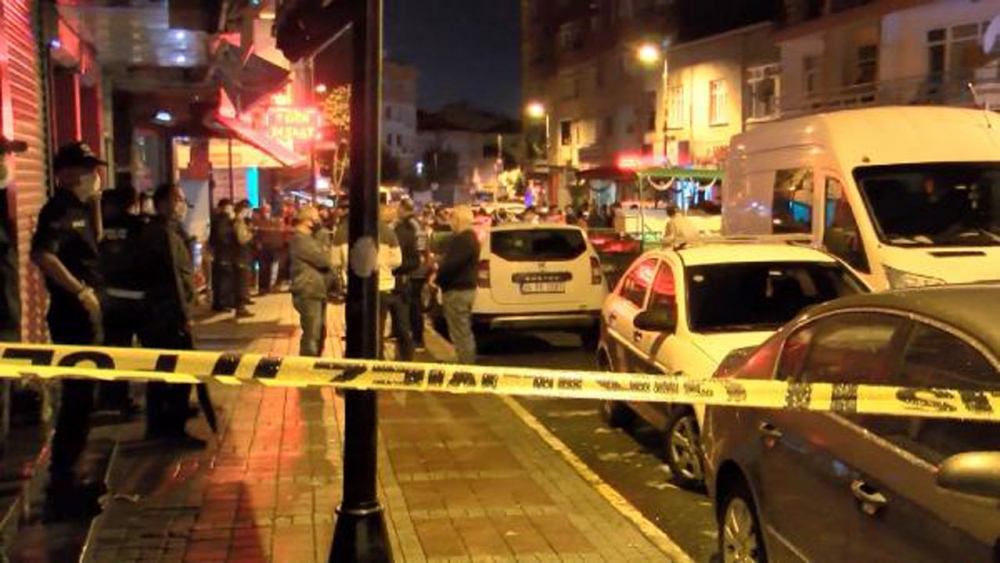 Pendik'te kafeye silahlı saldırı düzenlendi: 1 kişi öldü, 3 kişi yaralandı 5