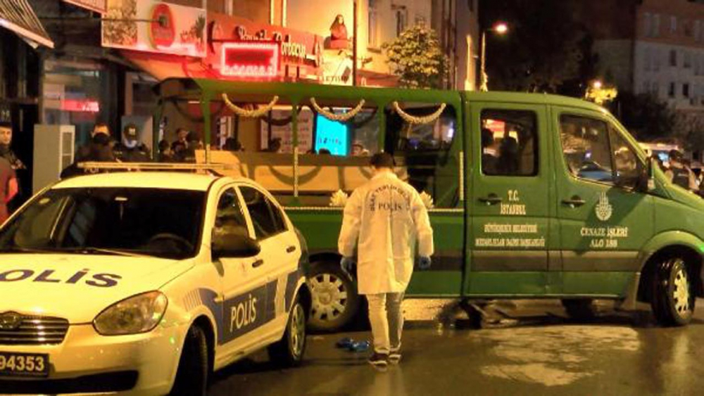 Pendik'te kafeye silahlı saldırı düzenlendi: 1 kişi öldü, 3 kişi yaralandı 8