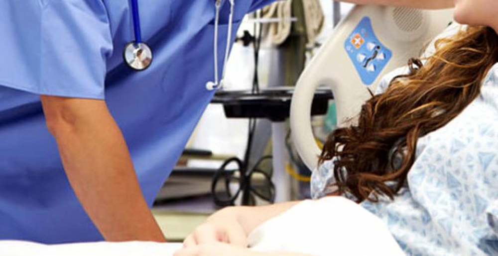 Hemşireden iğrenç hareket! Ölen hastanın yanında cinsel organını çıkarıp kendini tatmin etti 2