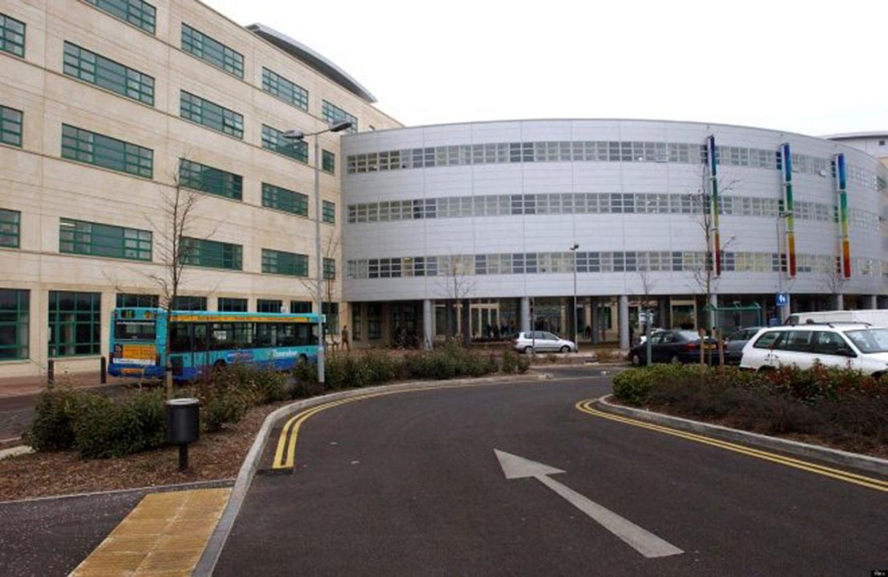 Hemşireden iğrenç hareket! Ölen hastanın yanında cinsel organını çıkarıp kendini tatmin etti 5