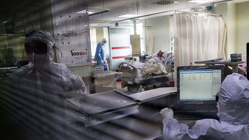Bilim Kurulu Üyesi Öztürk'ten üzen korona açıklaması:  Bitmesi 2022'ye bile sarkabilir 9