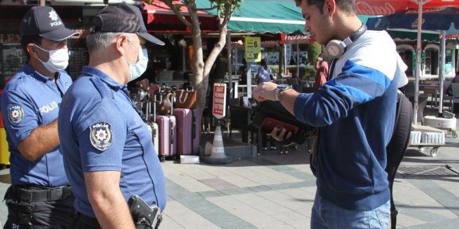 Neden maske takmıyorsun sorusuna şok eden cevap: Nefes almak en doğal hakkım!