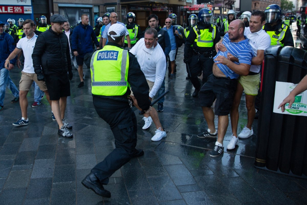 Gizli polislere cinsel ilişki talimatı: Gerekirse yapın! 8