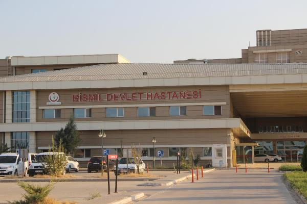 Diyarbakır'da işçileri taşıyan servis kaza yaptı: 2 ölü 20 yaralı 3