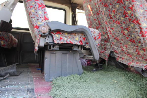 Diyarbakır'da işçileri taşıyan servis kaza yaptı: 2 ölü 20 yaralı 4