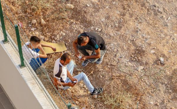Güpegündüz yaşandı! Boynuna şırıngayla uyuşturucu enjekte etti 11