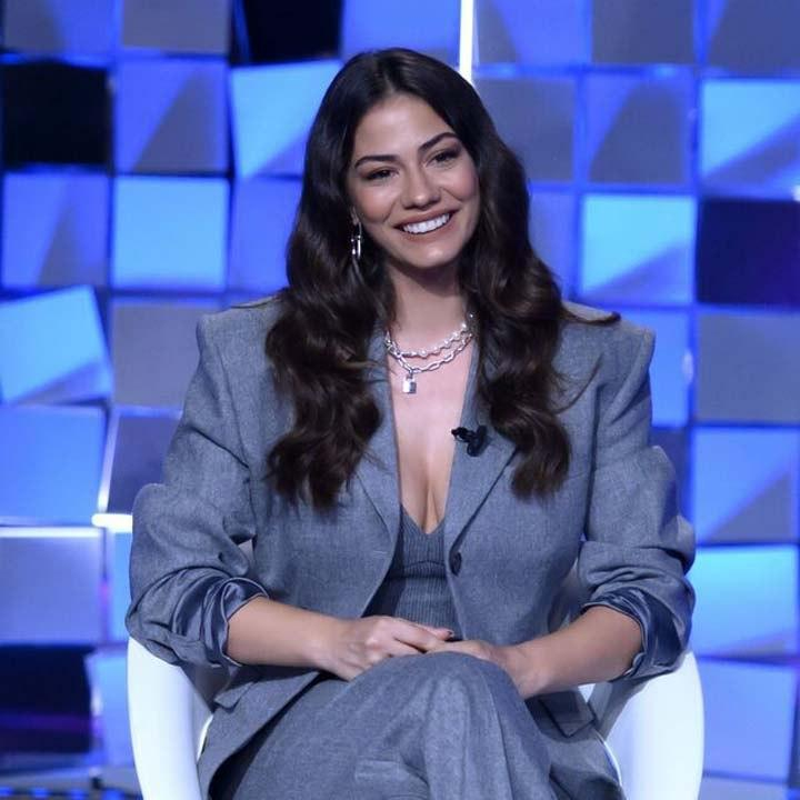 Demet Özdemir, İtalya’nın en çok izlenen programı Verissimo'ya konuk oldu! 1