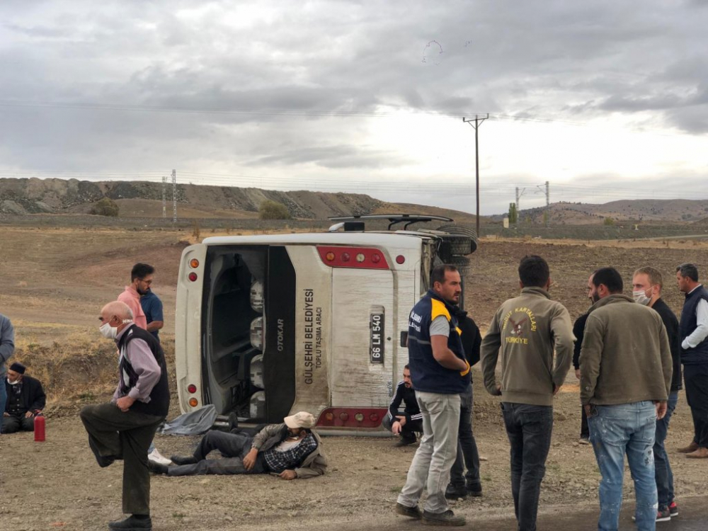 Yozgat'ta feci kaza: 16 yaralı 6