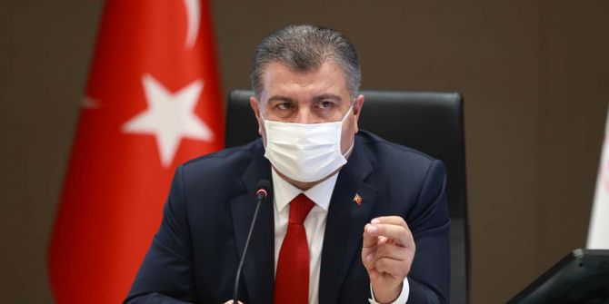 Grip aşısı kimlere yapılacak, kriterler ne ? Bakan Koca, Osman Müftüoğlu'na konuştu