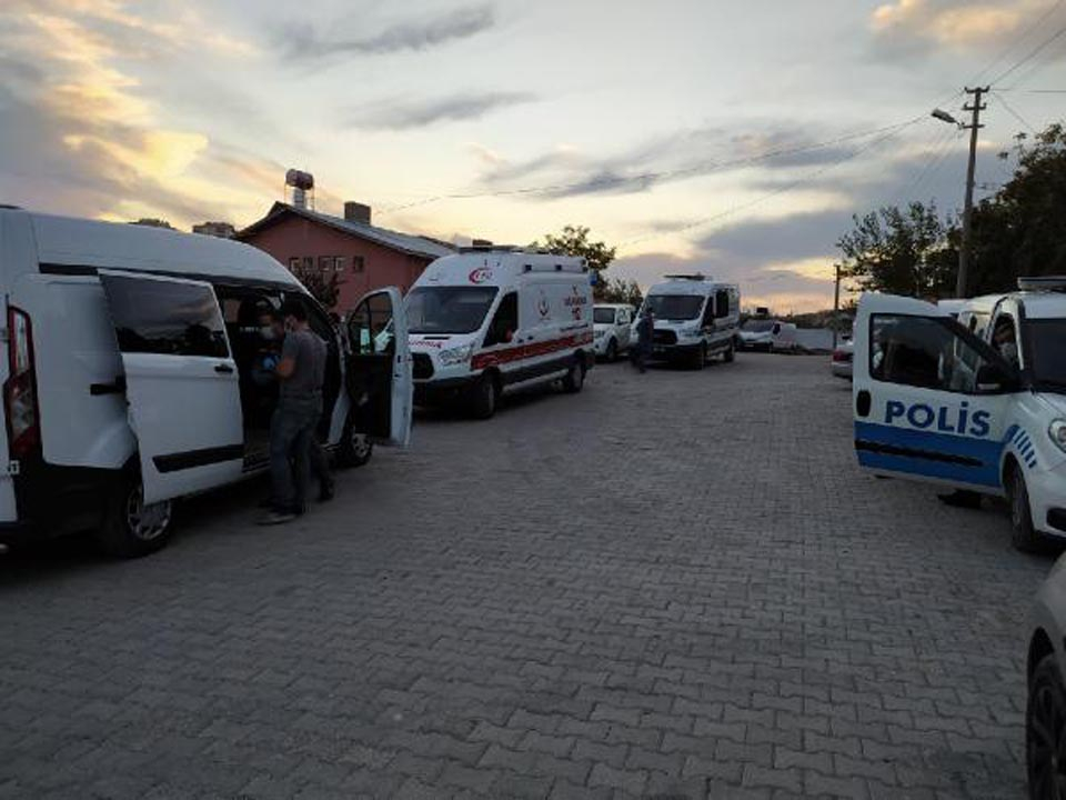 Henüz 17 yaşındaydı! Dut ağacına bağladığı iple intihar etti 3