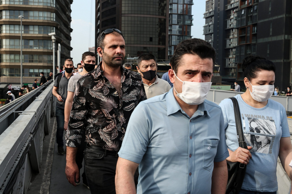 İstanbul'da korkutan tablo! 160 hastanede pandemi bölümü açılacak, ameliyatlar ertelenecek 2