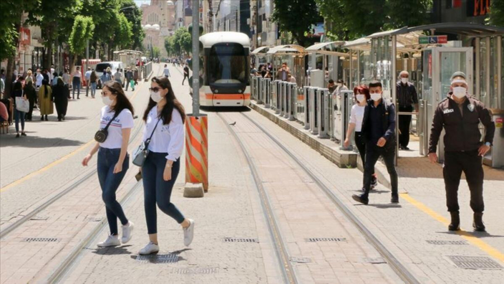 İstanbul'da korkutan tablo! 160 hastanede pandemi bölümü açılacak, ameliyatlar ertelenecek 3