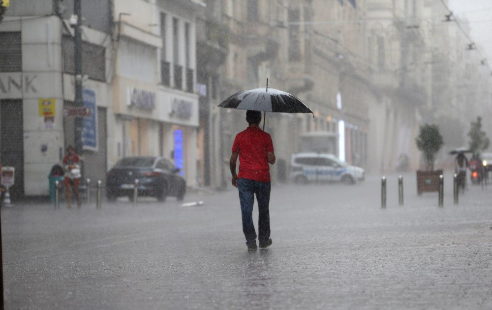 Meteorolojiden sert uyarı: İstanbul dahil birçok ilde dolu, hortum, sel uyarısı! 1