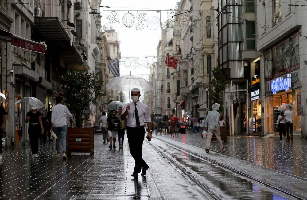 Meteorolojiden sert uyarı: İstanbul dahil birçok ilde dolu, hortum, sel uyarısı! 9