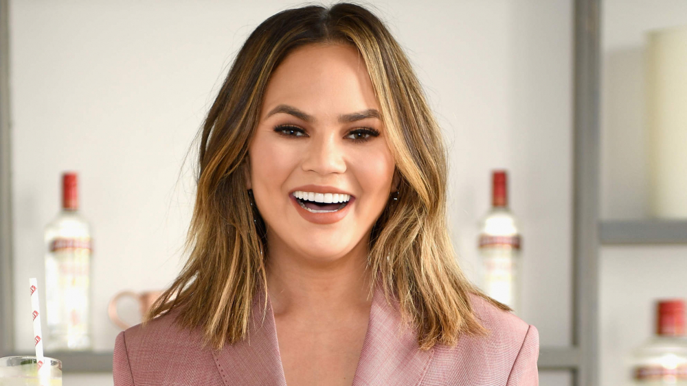 Chrissy Teigen'den yürek yakan paylaşım! 15