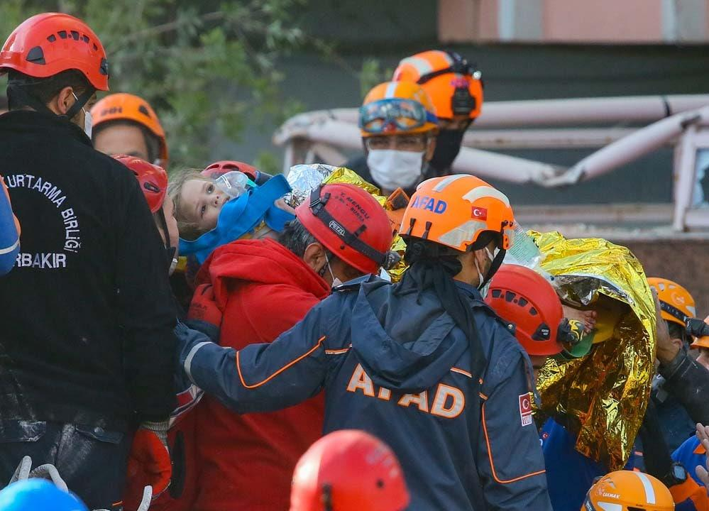 Ayla bebek İzmir depreminden 91 saat sonra kurtarıldı! 5