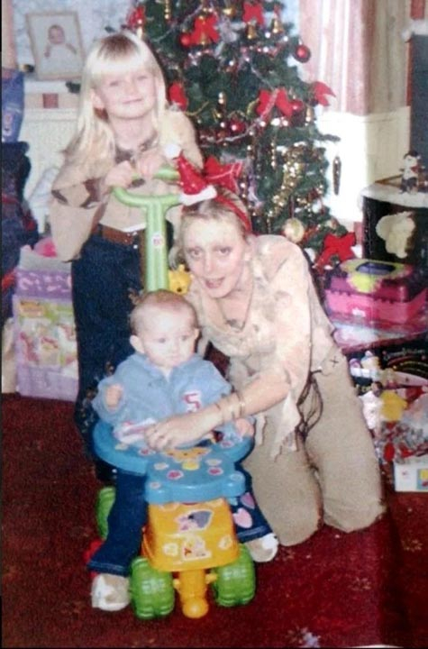 8 aylık bebeğinin katili mahkumla hapishanede ilişkiye girdi! 5