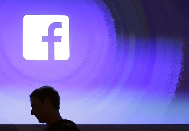 Facebook hesabınızda silmeniz gereken 12 bilgi! 12