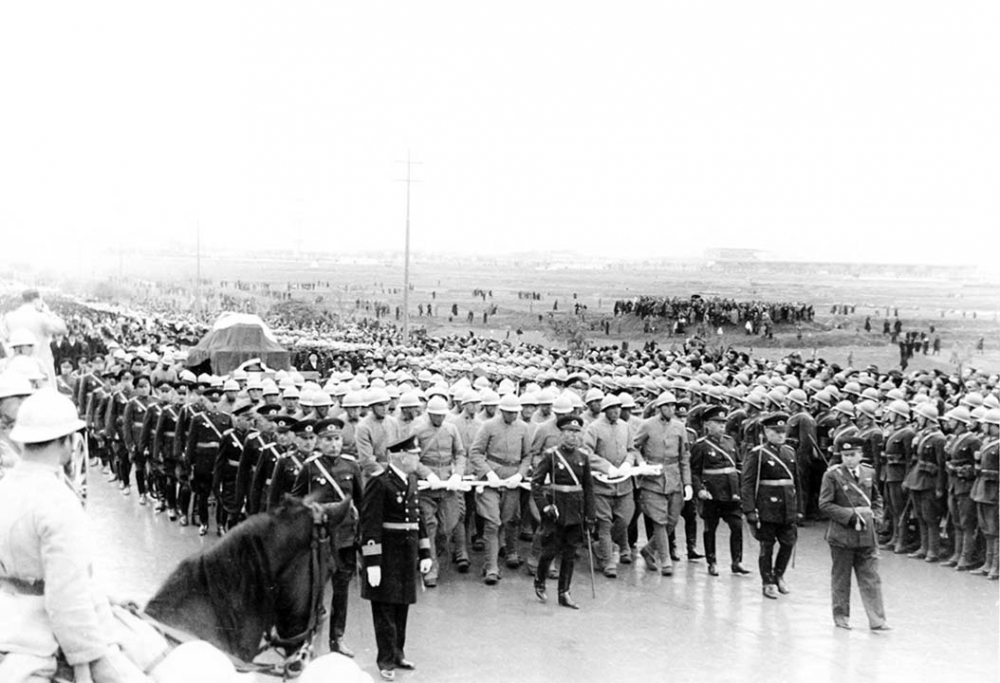 Mustafa Kemal Atatürk'ün cenaze törenlerinden ilk kez gün yüzüne çıkan fotoğrafları! 21