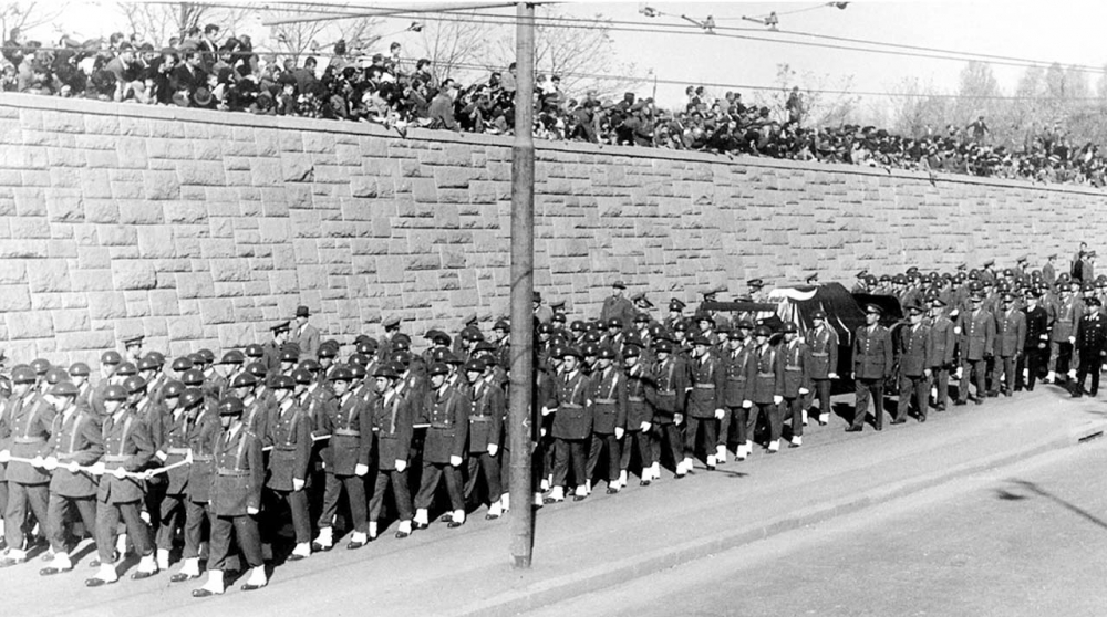 Mustafa Kemal Atatürk'ün cenaze törenlerinden ilk kez gün yüzüne çıkan fotoğrafları! 32