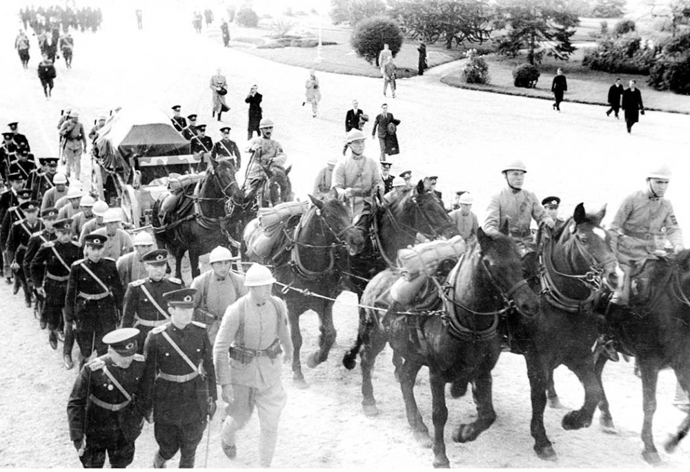 Mustafa Kemal Atatürk'ün cenaze törenlerinden ilk kez gün yüzüne çıkan fotoğrafları! 5