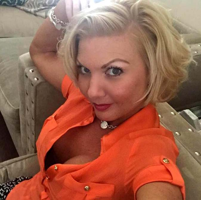 Soyunarak para kazanıyordu! Kocası içki şişesiyle öldürdü 5