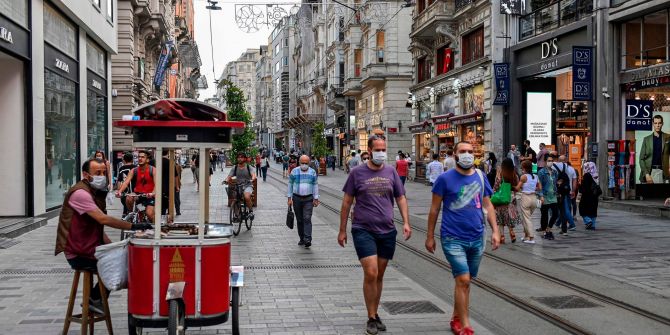 İstanbul'da çarpıcı araştırma: İstanbullular daha fazla denetim ve karantina istiyor