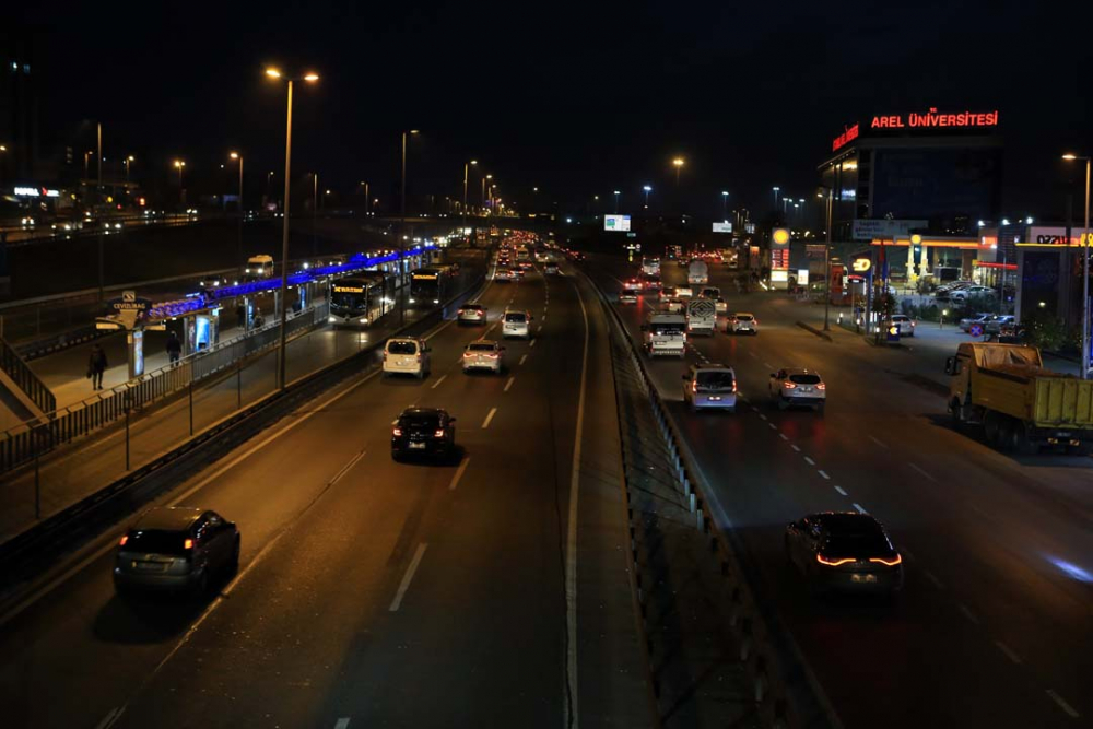 Bugün başlıyor! İşte madde madde yeni korona yasakları... Sokağa çıkma yasağı ne zaman başlıyor? 11