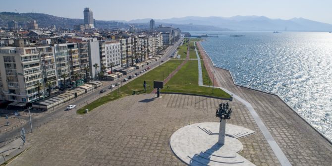 Sokağa çıkma yasağında meydanlar boş kaldı: İşte İzmir'in kalabalıktan uzak, eşsiz güzelliği