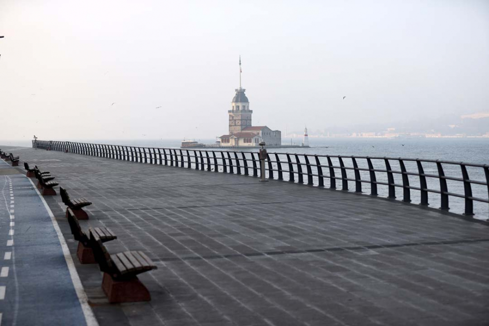 İstanbul'u hiç böyle görmediniz! Sessizlik kentin iliklerine işledi 1