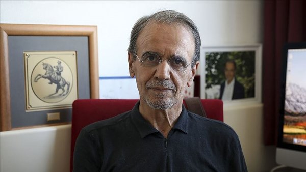 Canlı yayında rahatsızlandı! Prof. Dr. Mehmet Ceyhan'ın sağlık durumu nasıl? 4