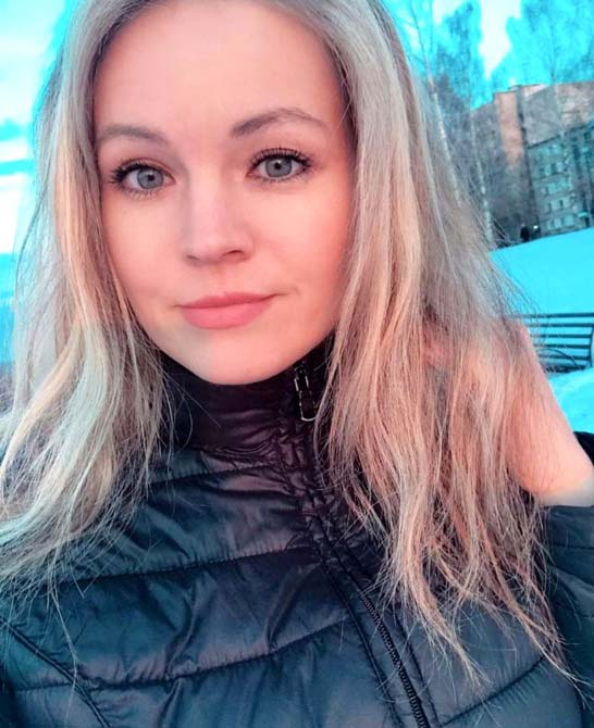 Şarjdaki telefonu küvete düşüren kadının acı sonu! 5