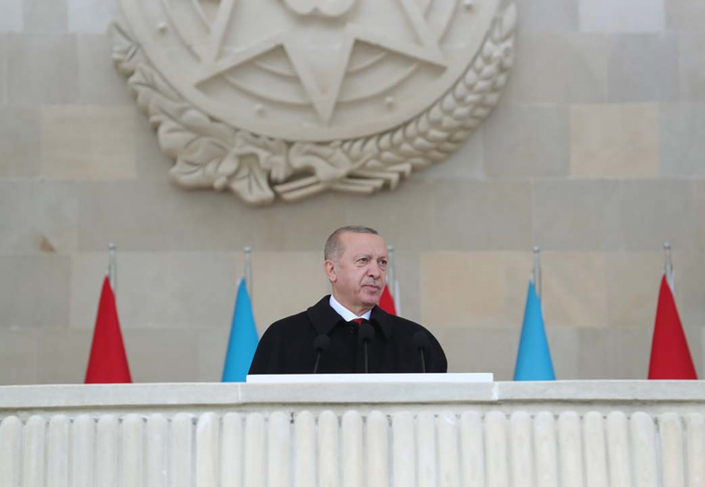 Bakü'de tarihi anlar! Azerbaycan'ın Ermenilere karşı zaferi böyle kutlandı... 6