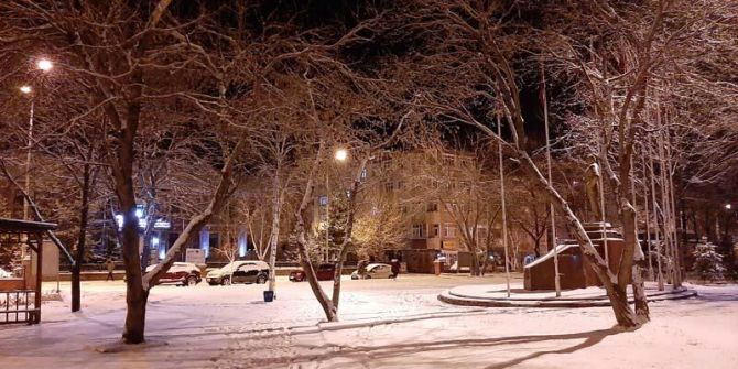 Meteoroloji Genel Müdürlüğü uyarmıştı! Ardahan ve Kars'ta yoğun kar yağışı