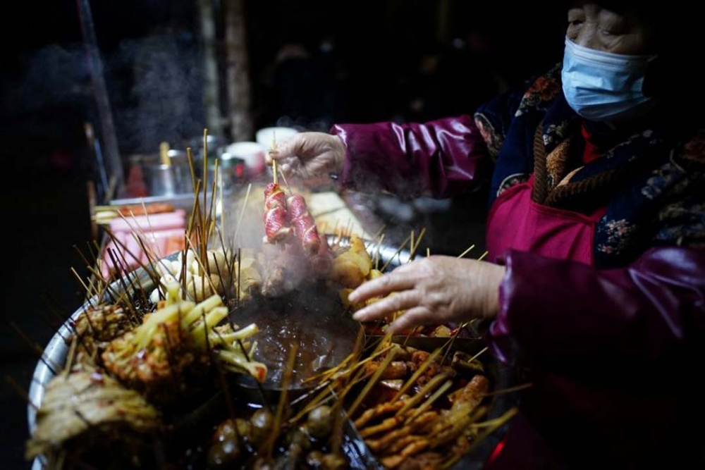 Koronavirüsün çıkış noktası Wuhan kentinden şok eden görüntüler! 9