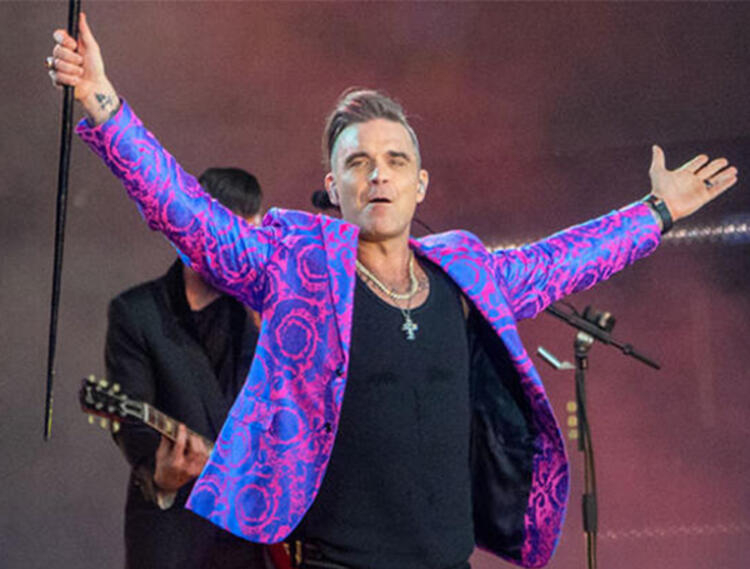 Ünlü şarkıcı Robbie Williams ölümden döndü 2