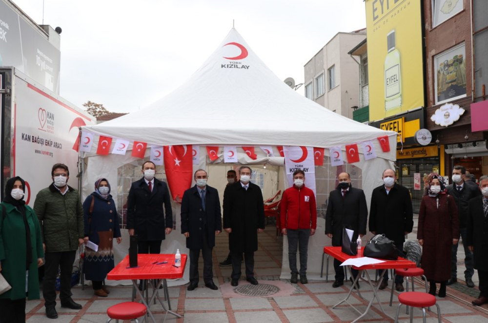 Başhekim Uzm. Dr. Türkeli'den çağrı: Kan stoklarında belirgin azalma var, kan verin hayat kurtarın! 5