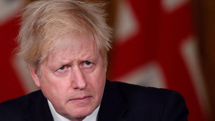 Halkın evde kalmasını istedi! Boris Johnson korkutan artışın sebebini açıkladı 10