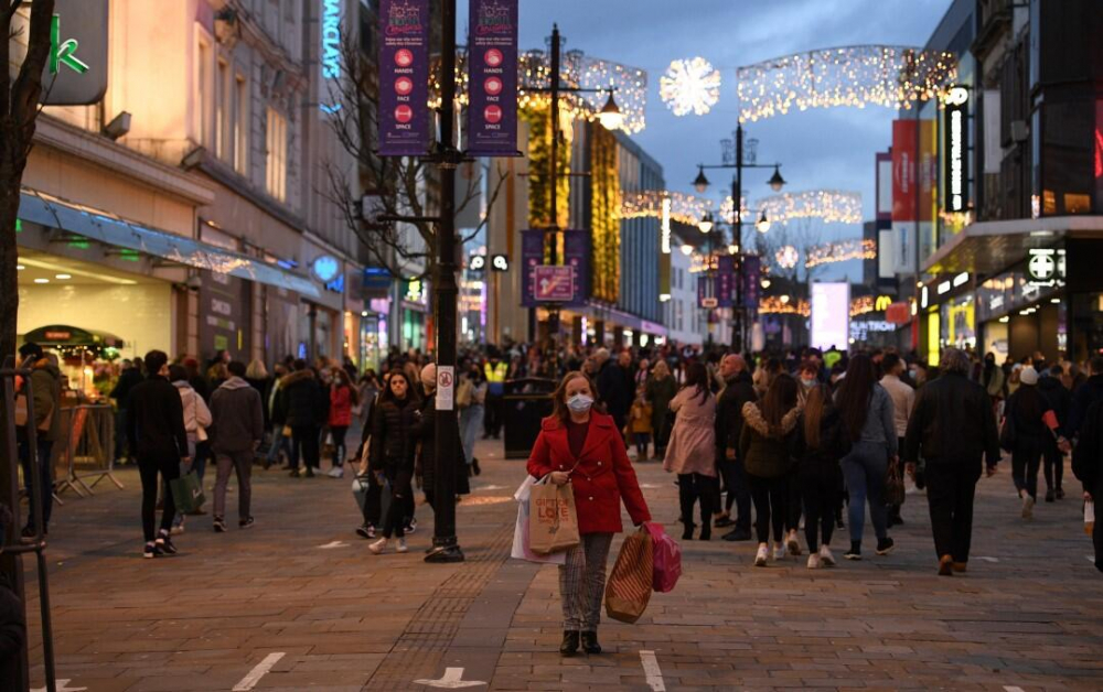 Halkın evde kalmasını istedi! Boris Johnson korkutan artışın sebebini açıkladı 7