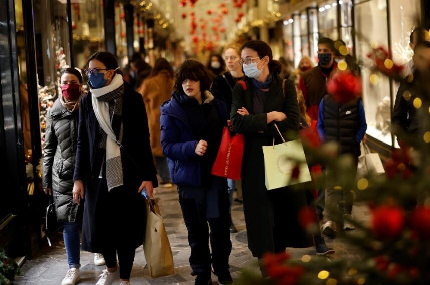Halkın evde kalmasını istedi! Boris Johnson korkutan artışın sebebini açıkladı 8