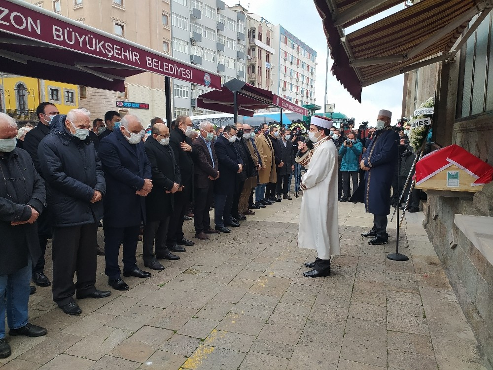 Özkan Sümer'in cenazesi kaldırıldı 2